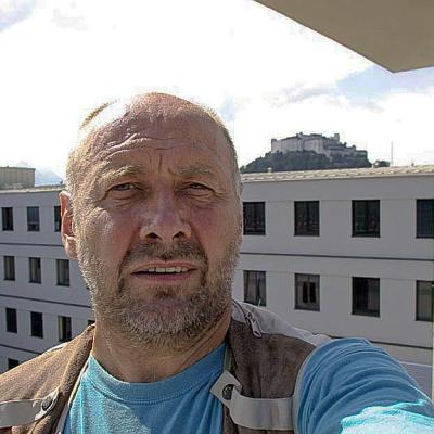 Telekom Geb Ude Salzburg 2004